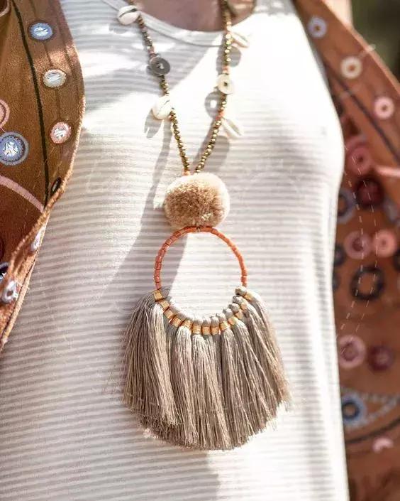 手工流苏又漂亮又简单怎么做，还比传统流苏更加好看哦