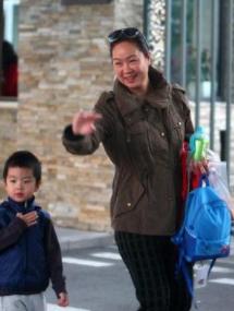 抛弃小23岁杨若兮，刘威现况（被大23岁刘威抛弃后）