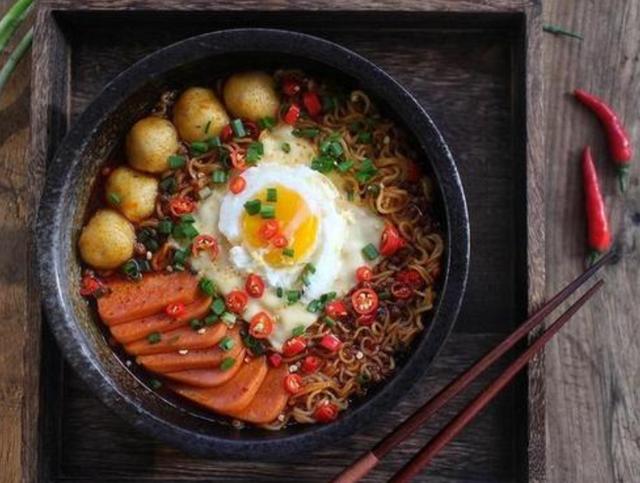 最受欢迎的5种方便面，康师傅有哪些最常见方便面