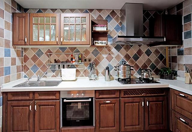 厨房漏水怎么处理及维修方法，厨房漏水麻烦多多