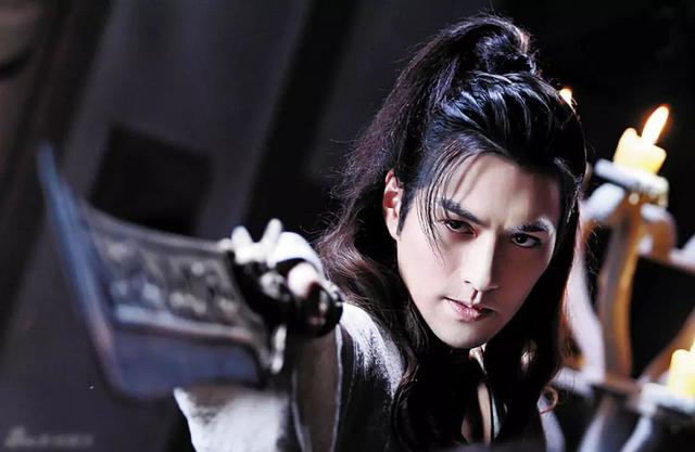 金庸和古龙所代表的江湖，看看金庸与古龙心目中的江湖是什么样子的