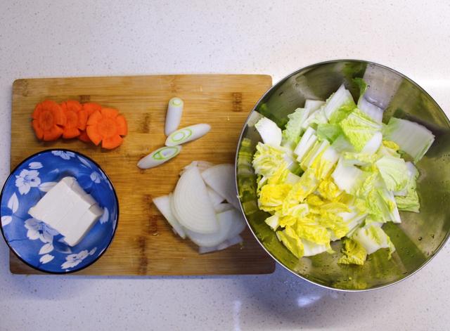 日本的寿喜锅怎么做，寿喜锅热潮来了