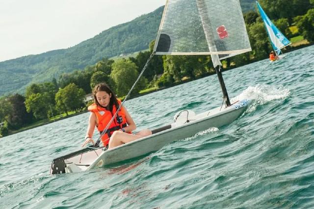 赵文卓大女儿近照曝光，赵文卓女儿玫瑰现在多大了