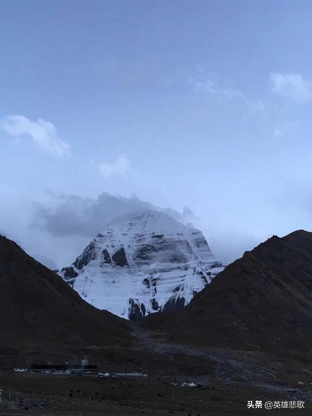 冈仁波齐神山真的是金字塔吗，世界第一神山冈仁波齐峰