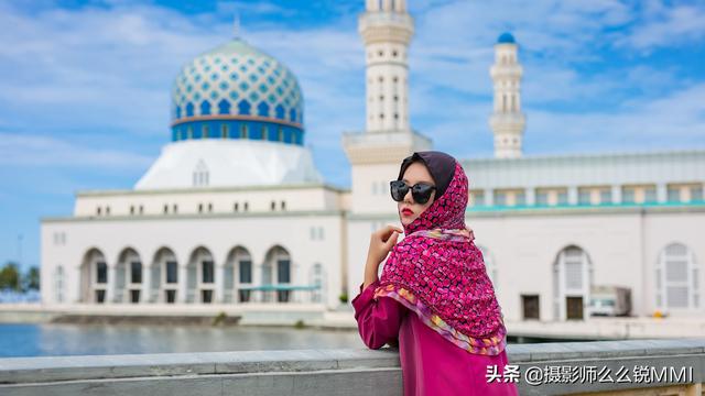 世界三大清真寺是哪三个，世界第三大清真寺缘于国王的梦
