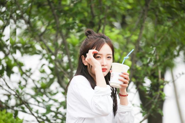 最耍大牌的5位明星，人前大明星人后