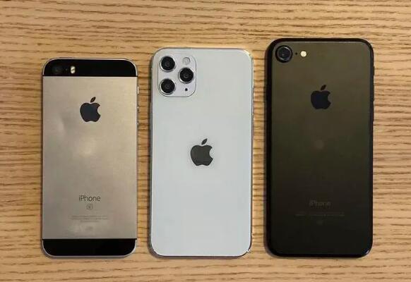 iPhone12机模和iPhoneSE以及iPhone，苹果se尺寸和苹果7尺寸