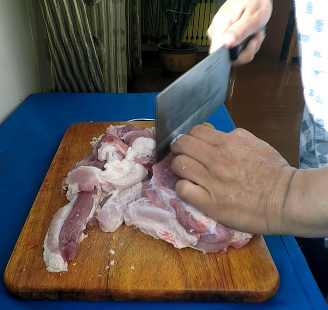 三鲜饺子馅怎么调，一般三鲜馅饺子馅的最佳配方