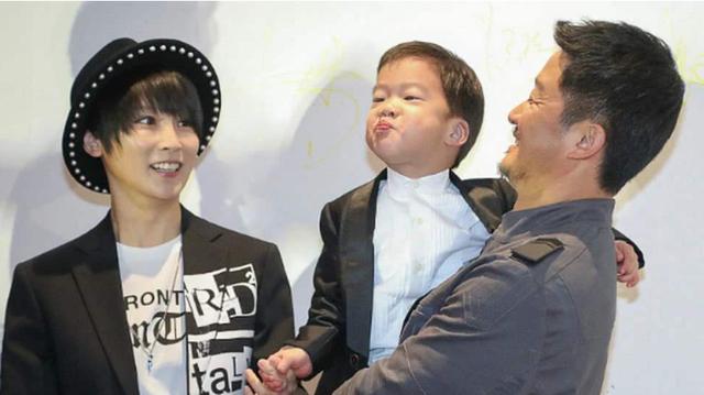 吴京谢楠幸福三重奏给对方打分，谢楠和吴京的相处模式