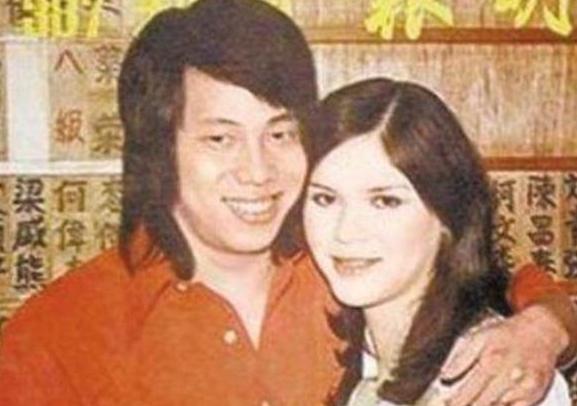 梁小龙秃头吗，被迫跟着我爹看了12遍