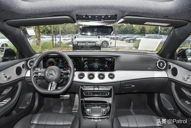奔驰e级轿跑 coupe，最优雅的双门轿跑