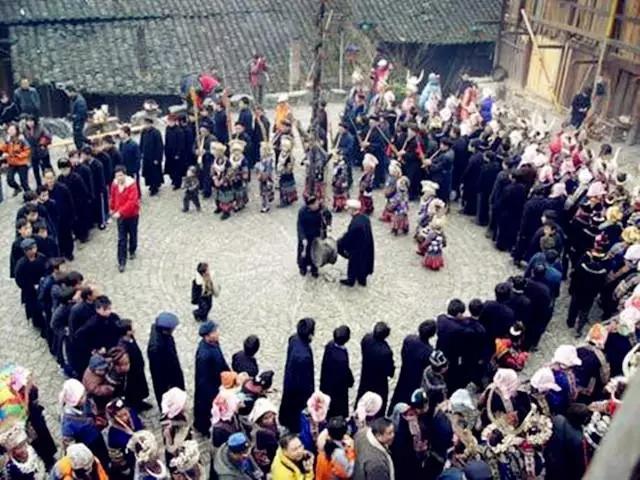 云南特色少数民族节日都在这了，云南春节旅游景点有哪些风俗