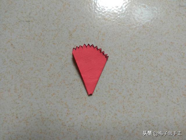 纸藤花康乃馨手工折纸步骤，折纸手工DIY母亲节到了