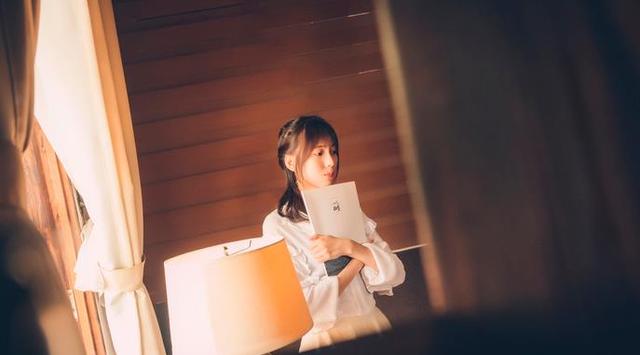 女人到中年会有这三种表现，一个中年女人身上有这几个迹象