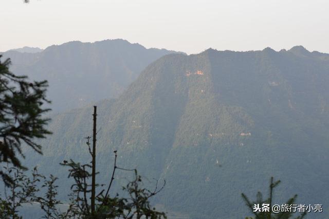 重庆旅游必去景点排名，重庆十佳旅游景点排行榜（重庆十个景点都值得一去）