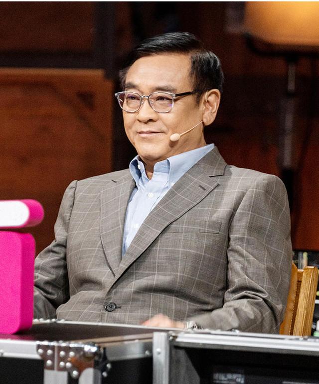 尔冬升演员现状，65岁的尔冬升交出电影新作