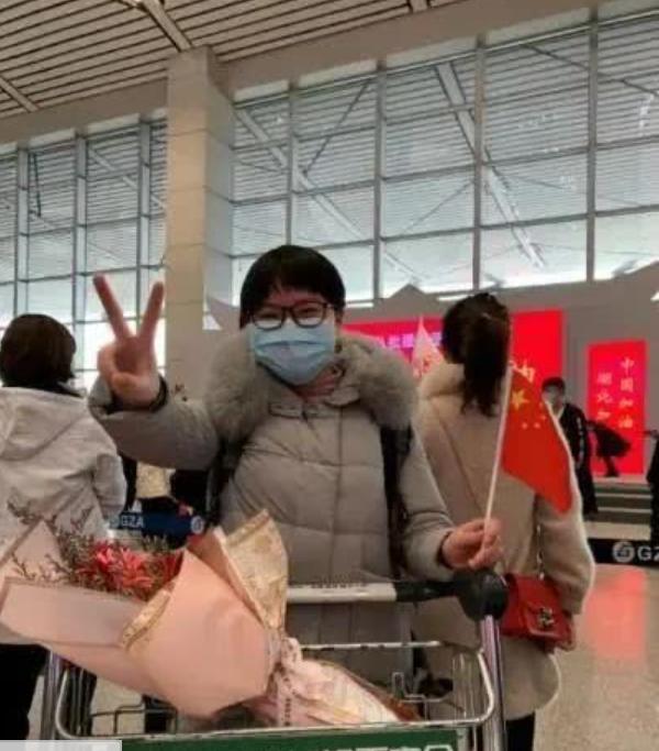 寻亲最感人的母子，感动四兄妹取名