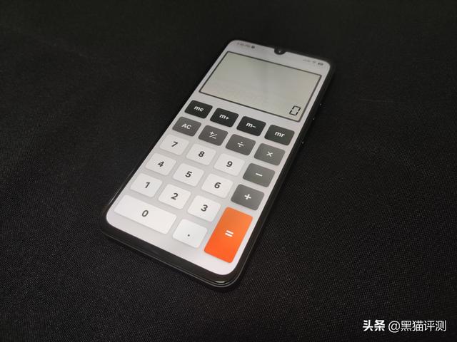坚果pro3参数，坚果pro3详细评测（灵魂人物退场之后的坚持与妥协）