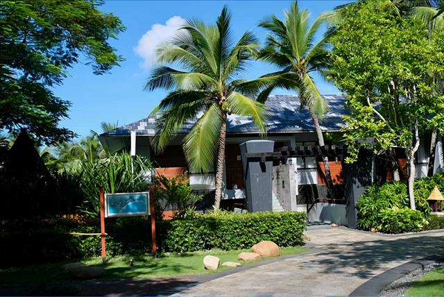 第一次去三亚怎么玩，三亚旅游攻略必看的100条建议