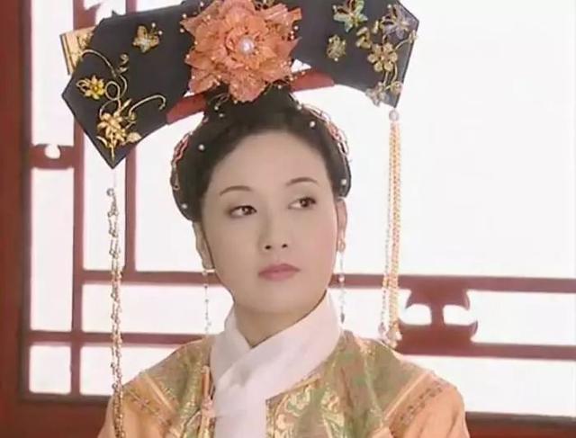 康熙微服私访记演员都是光头吗，康熙微服私访记演员近况