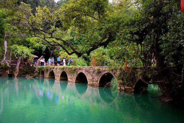 贵州有什么好玩的地方景点推荐，贵州最值得去的十大旅游景点（贵州最值得打卡的景点有哪些）