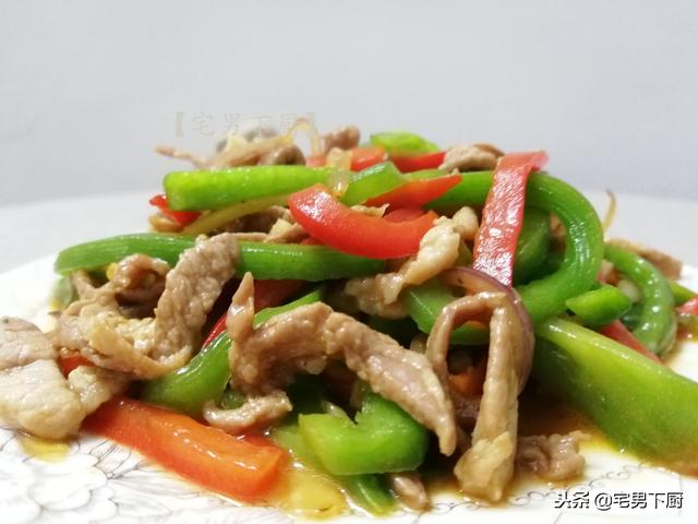 甜椒肉丝的正宗做法，在家做甜椒肉丝为什么没有饭店里的好吃