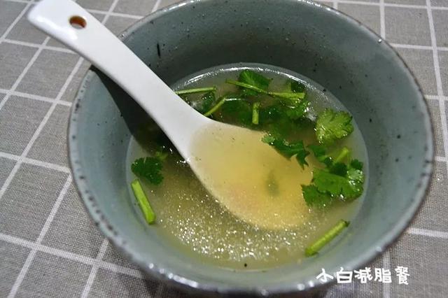 花斑鱼怎么做好吃，花斑鱼切片怎么做（加盐和料酒就错啦）