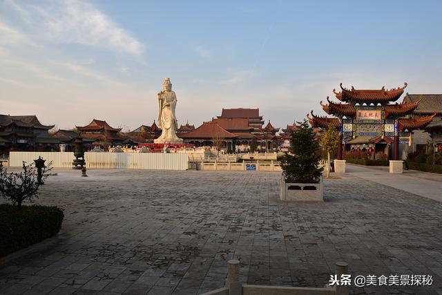 人生最值得去的古镇，中国的50个绝美古镇