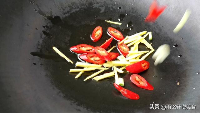 草鱼怎么做才好吃，草鱼怎么做才好吃下饭（没想到草鱼还有这么多种吃法）