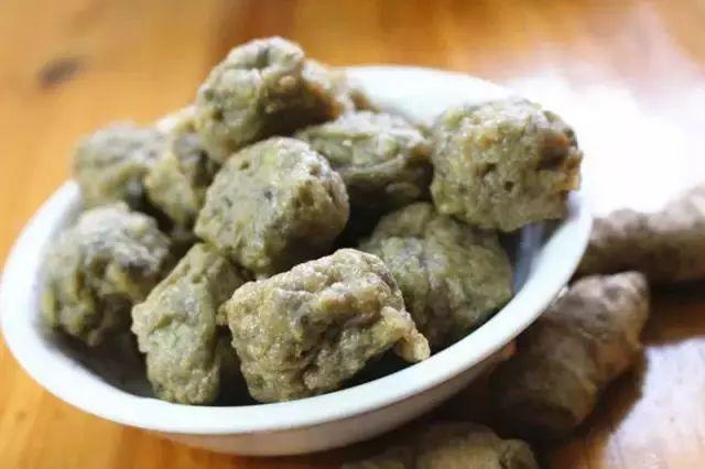 福州鱼丸怎么吃最好，用刀叉吃福州鱼丸、用砂锅吃鱼面……品尝暖暖的美食也要有仪式感
