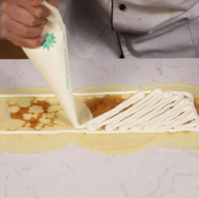 自制毛巾卷蛋糕方法，在家就能做的网红爆款毛巾卷蛋糕来啦