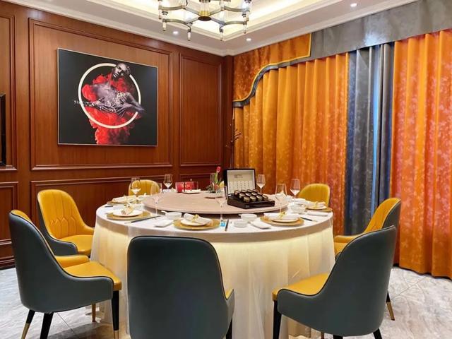 广州最有潜力的粤菜餐厅，三代餐饮世家的90后老板在长春做创意粤菜