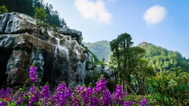 重庆酉阳桃花源，四川省重庆市酉阳县桃花源景区（有世人向往的桃花源）