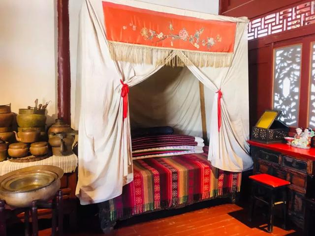 丽江古城 木府简介，丽江木府纳西人心中的