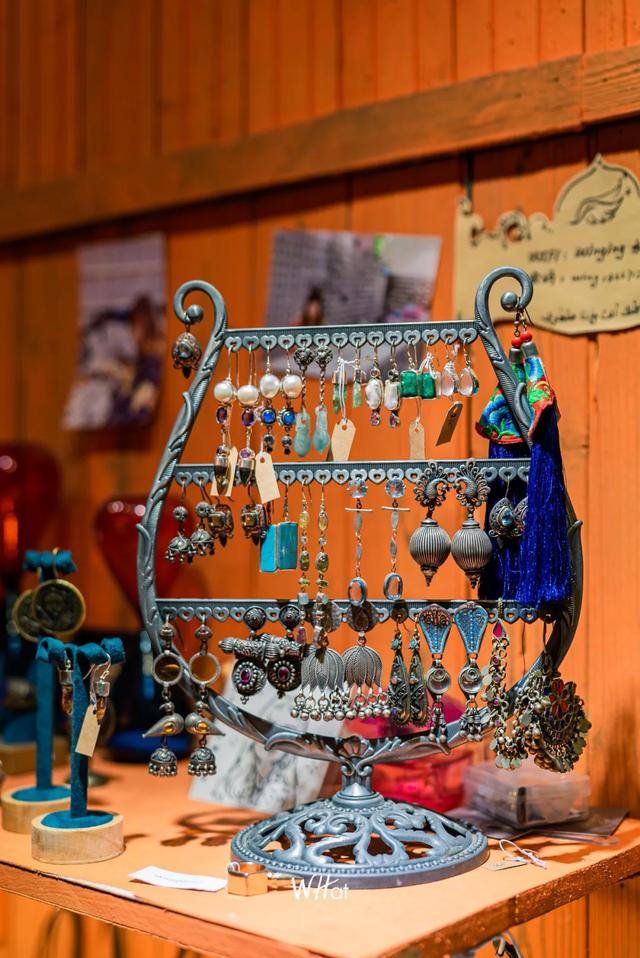 广州饰品店排行榜，荔湾丨广州学生党必逛的小首饰城