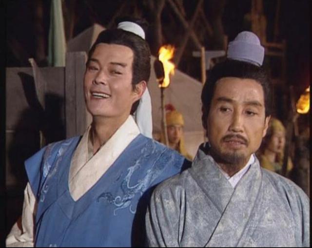 蒋干是什么人物，如何评价三国演义中蒋干这角色