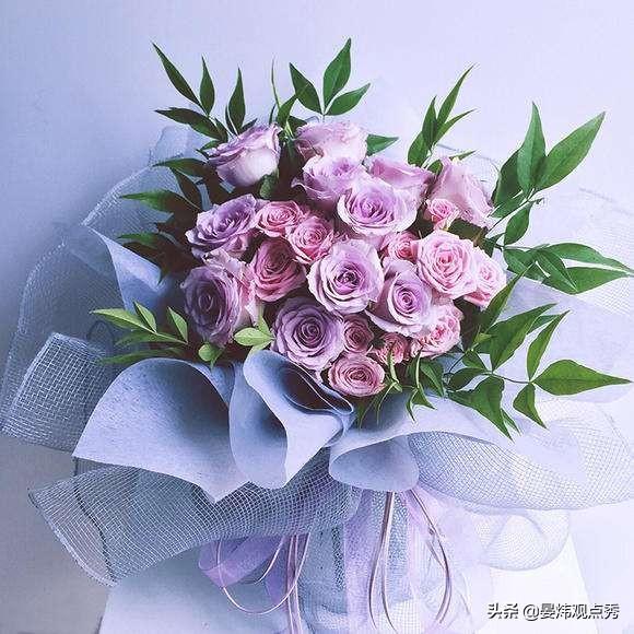 情人节送礼物为什么情人节要送玫瑰花？鲜花产业的秘密了解一下？