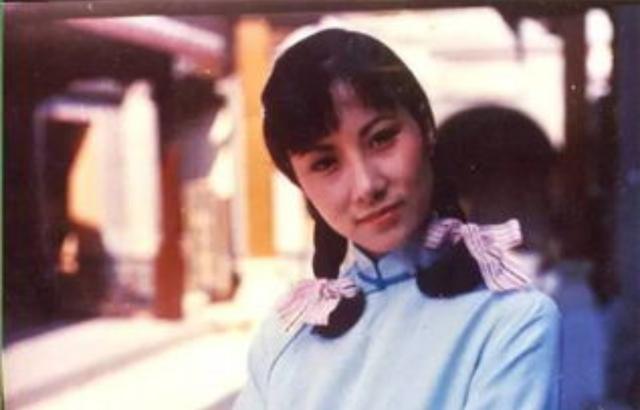 汪明荃：終身不孕苦戀21年，被求婚20次，63歲才肯下嫁「窮小子」 娛樂八卦吃瓜 第3张