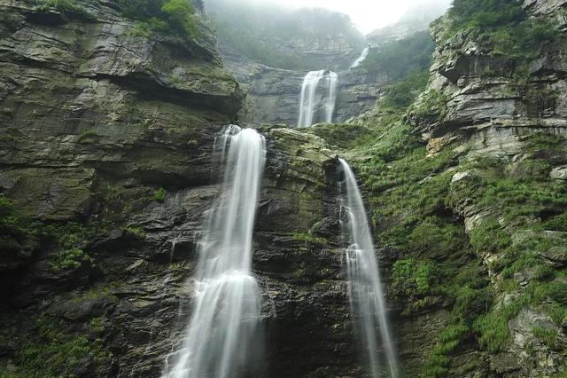 江西旅游景点大全，江西旅游必去景点一览表（江西最美的十大风景区）