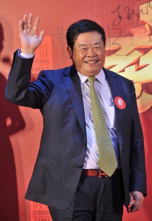 曹德旺家族企业，富豪父亲破产之后