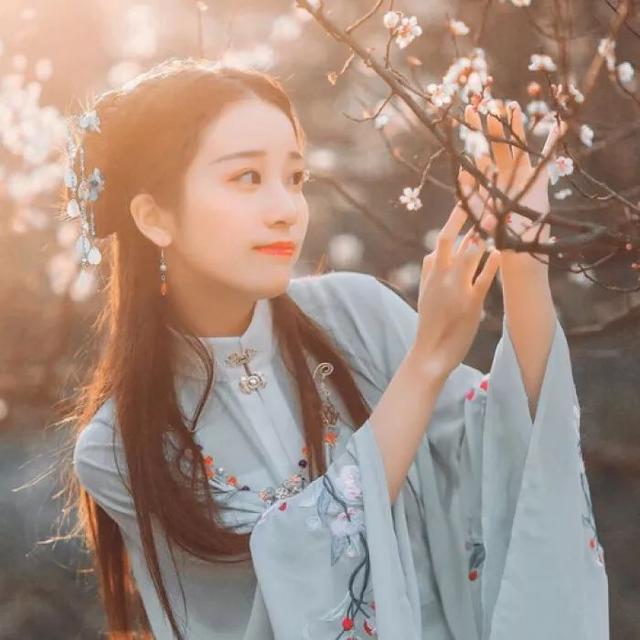 最好听的古风歌曲，盘点全网最好听的100首古风歌曲（整理了31首用文言文或诗词改编的好听古风歌曲）