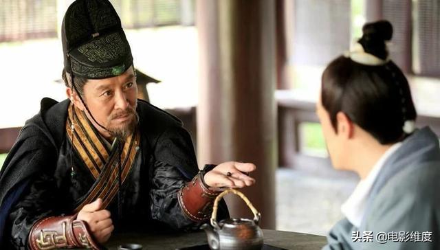 王永泉一人分饰两个角色，《知否》英国公一出场便让观众泪崩