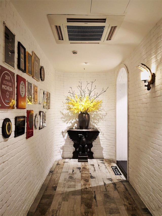 全聚德烤鸭都有什么特色，在上海吃完这四家烤鸭店