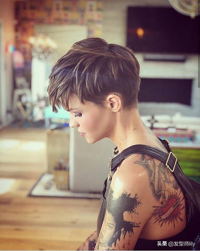 最新时尚好看的短发，16款欧美系短发霸气
