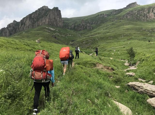 哈佛女孩刘亦婷，那个曾被奉为教育典范的刘亦婷（哈佛女孩刘亦婷如今情况）
