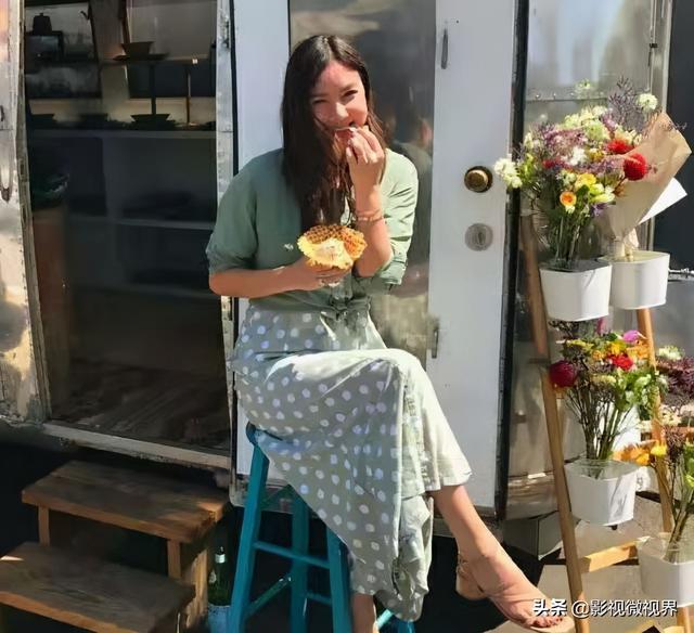 乐基儿现任老公，乐基儿素颜近照（乐基儿晒与儿子共浴照引争议）