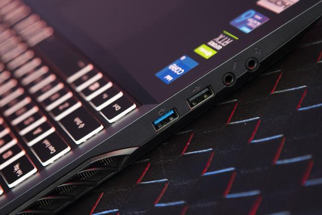 神舟战神z8cu7ns有哪些缺点，Z8，大学生使用怎么样