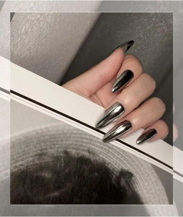 这6款秋日美甲超显白再不做就晚了，巨显白、显气质的秋季美甲