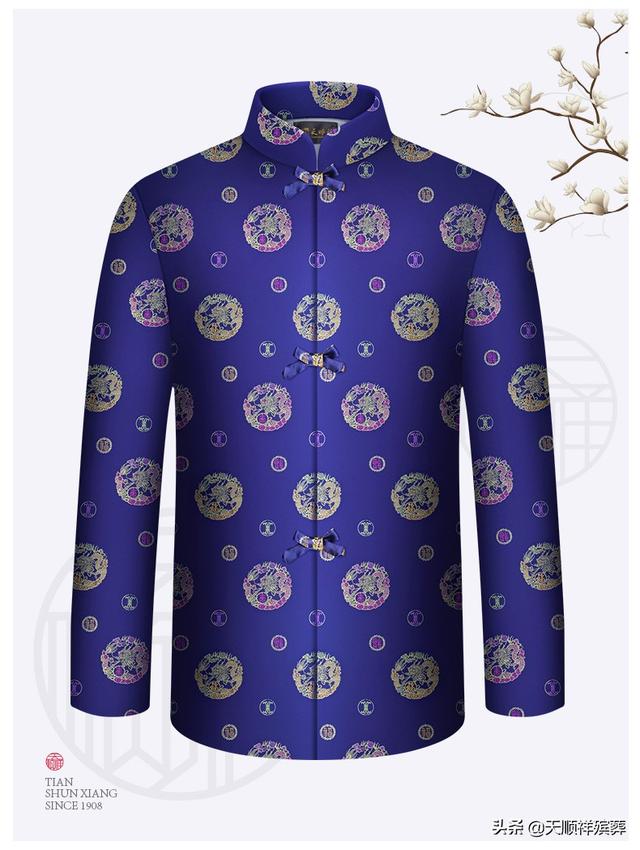 老人死后寿衣由谁穿上，老人过世谁给穿寿衣（老人去世多久必须穿上寿衣）