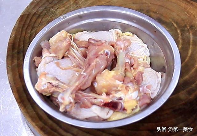 麻鸡怎么做好吃，正宗椒麻鸡的做法与配料